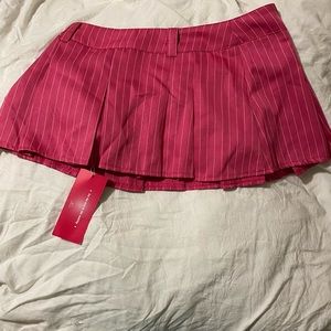Pink never worn mini skirt size small